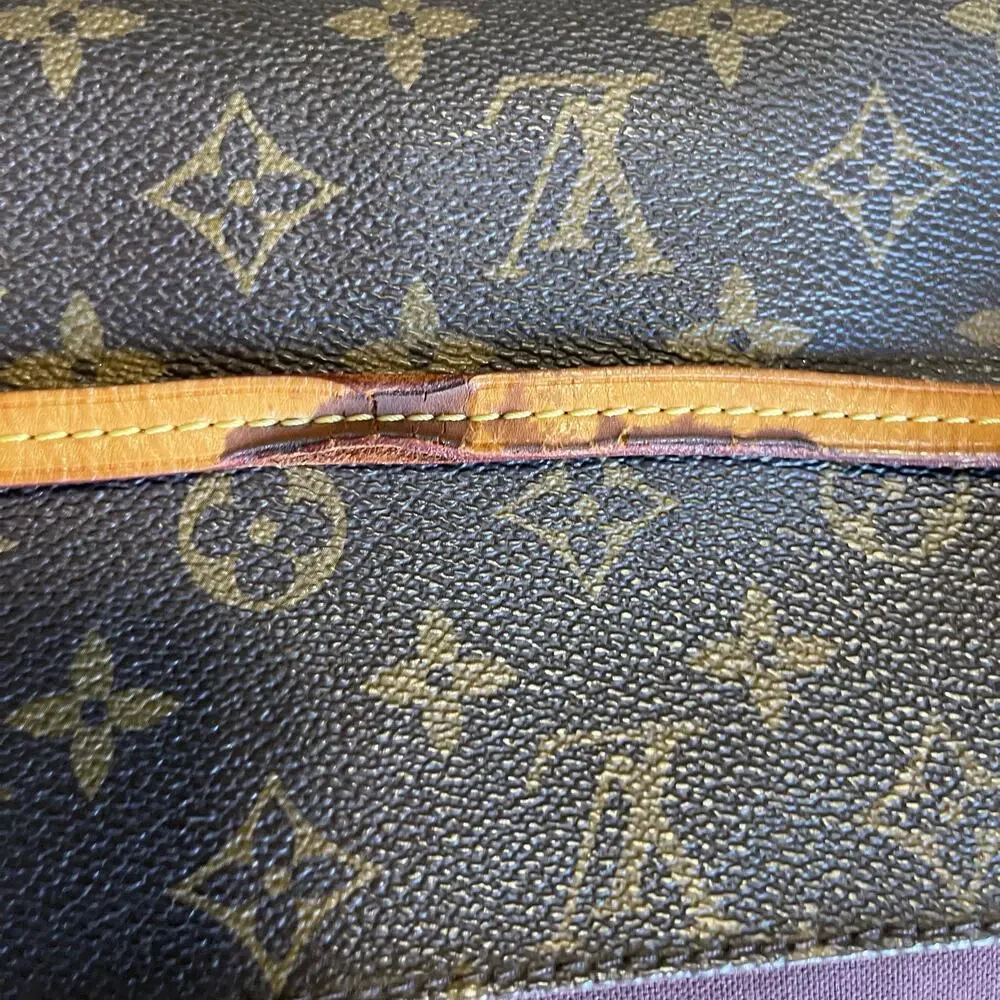 💎✨LUXURY✨💎 Authentic Louis Vuitton Crossbody Bag - Picture 9 of 13